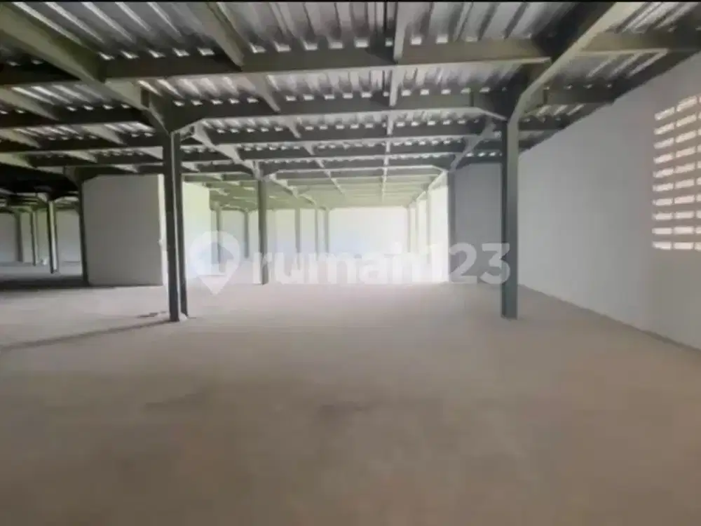 Dijual Gudang Laksana 3 Lantai Lokasi Strategis di Tangerang