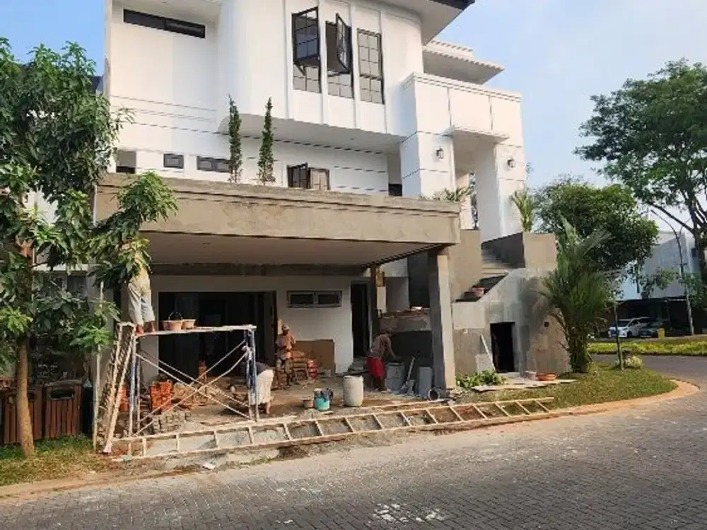Rumah split level modern design di lokasi strategis The Eminent BSD City
