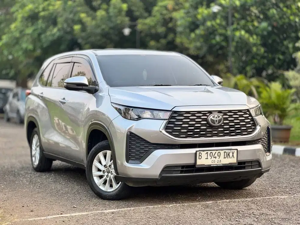 TOYOTA INNOVA ZENIX 2.0 G CVT 2023 BENSIN