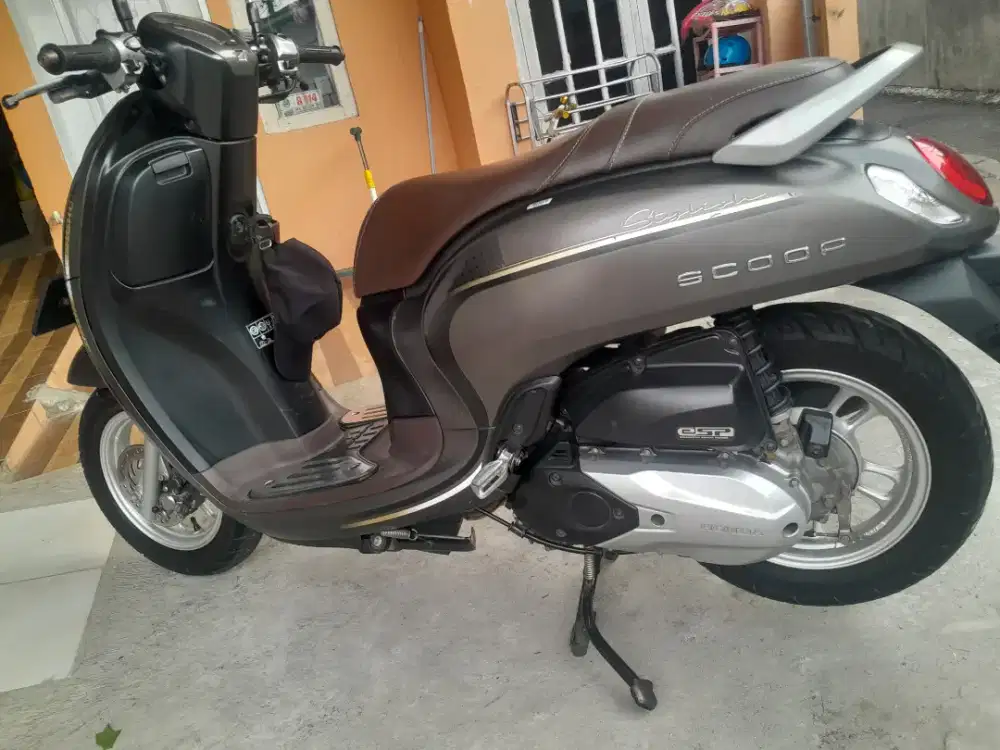 Scoopy stylish 2022 km rendah 21 ribu