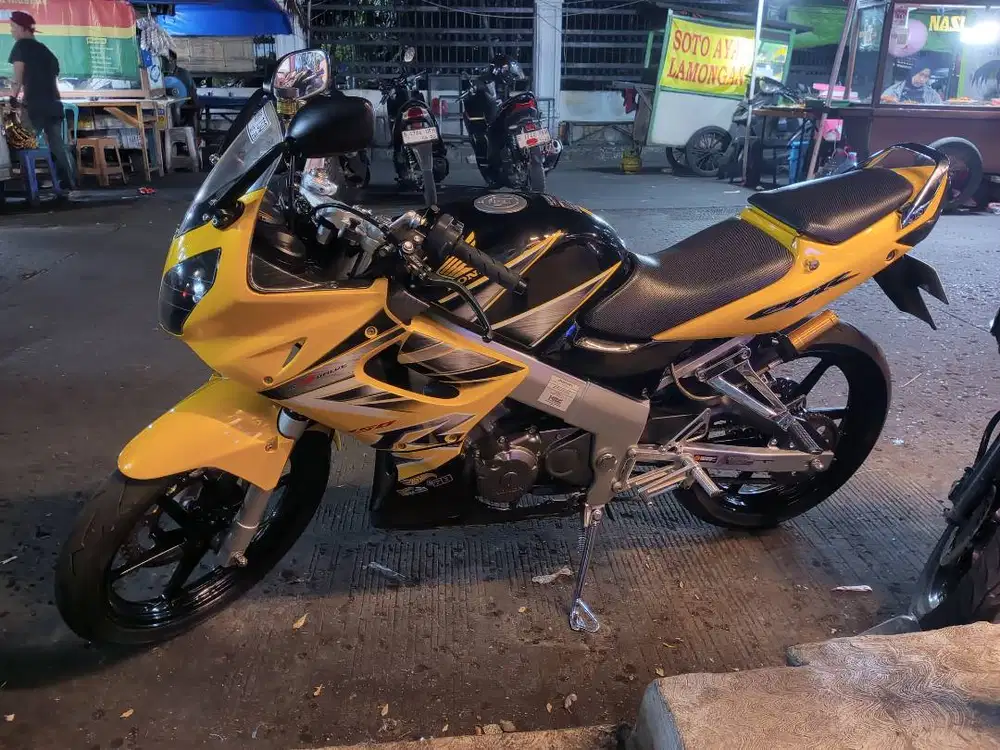 CBR 150 R CBU THAILAND
