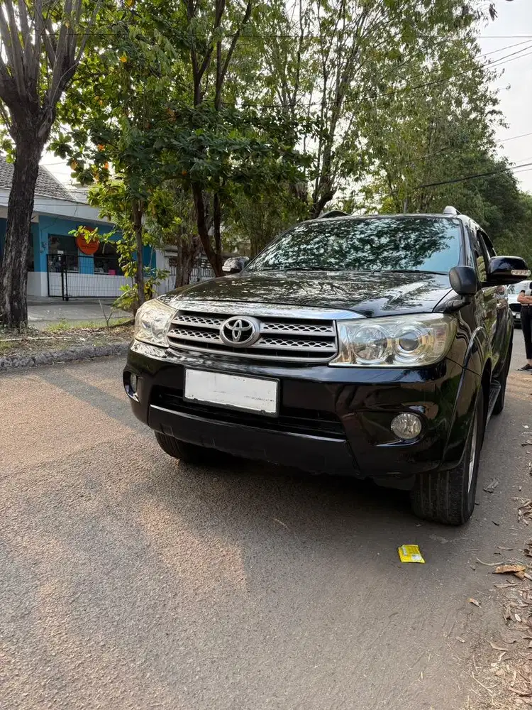 Fortuner 2010 G Diesel Automatic terawat, siap pakai