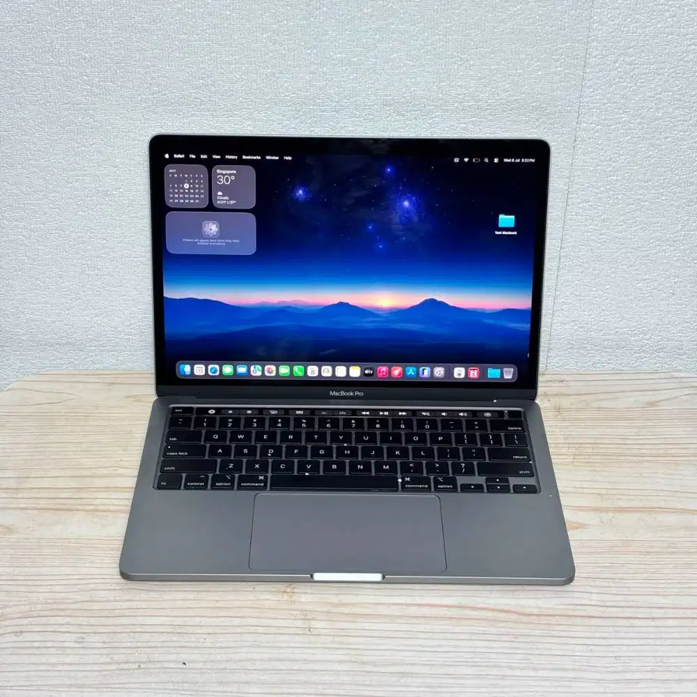 MacBook Pro 2020 13 i7 32GB/1TB Touch Bar - Penyimpanan Besar Siap Pa
