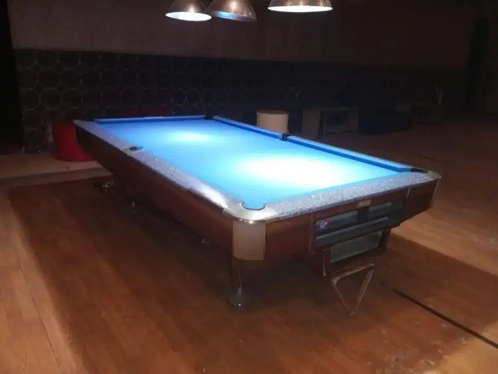 Meja billiard murry