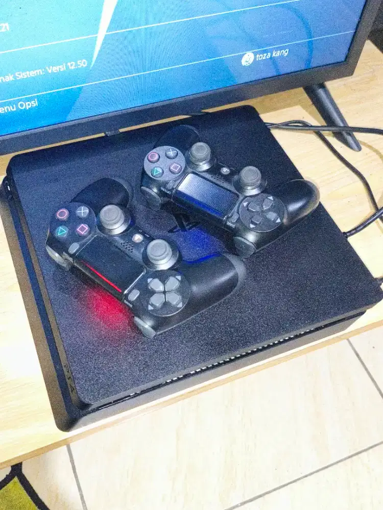 PS4 SLIM 500GB ORIGINAL