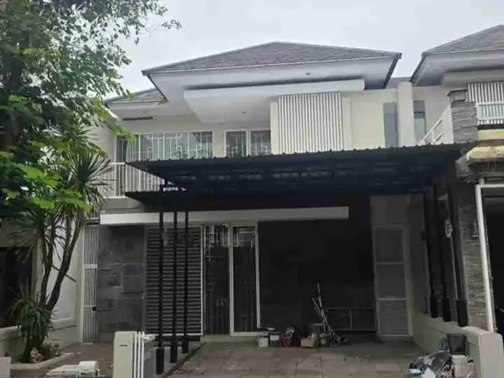 DISEWAKAN RUMAH SIAP HUNI PERUMAHAN ROYAL RESIDENCE SBY BARAT