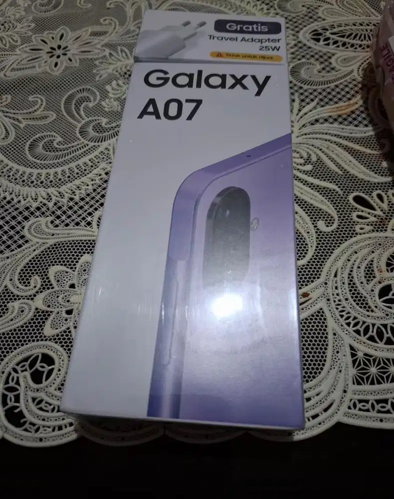 Samsung a07 4/64 violet