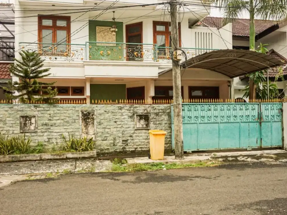Dijual Rumah Semi Furnished Di Cipinang Indah
