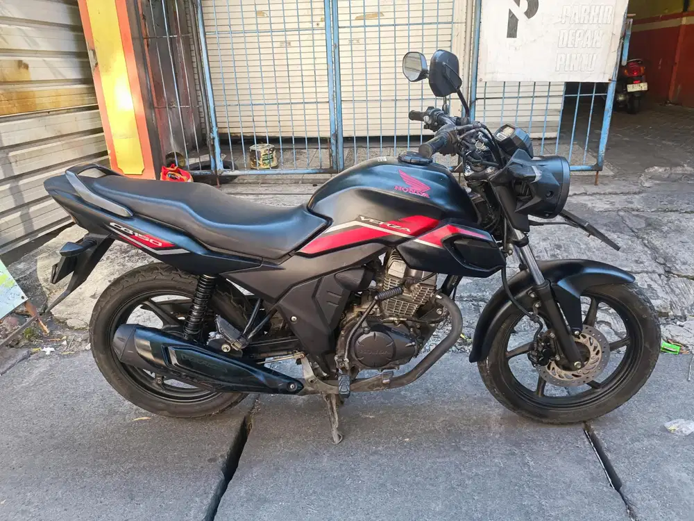 UD ENY MOTOR - Honda CB Verza thn 2022 mulus