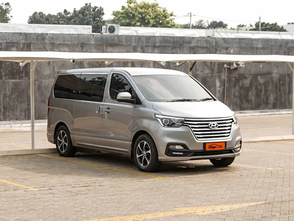Hyundai H1 Royale 2.4 AT Bensin 2018