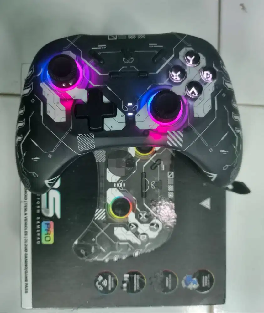 FANTECH EOS PRO Gamepad