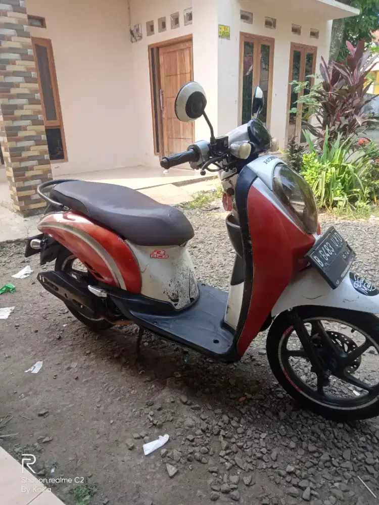 Scoopy karbu 2012 lengkap pajak 2018 plat dki