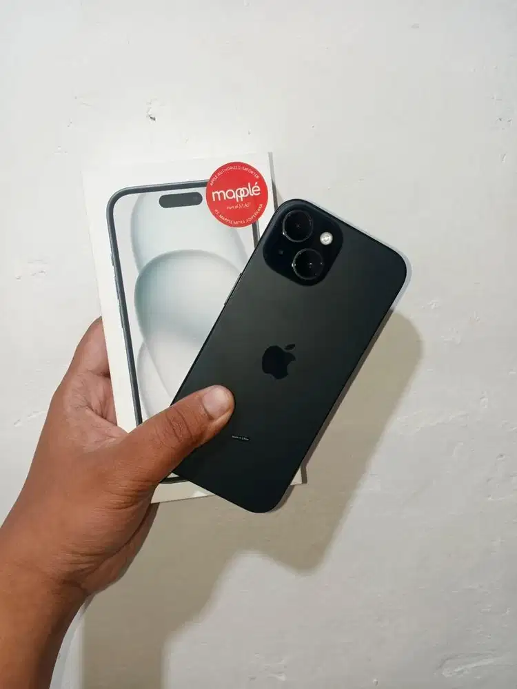 For sale IPHONE 15 128 ID/A