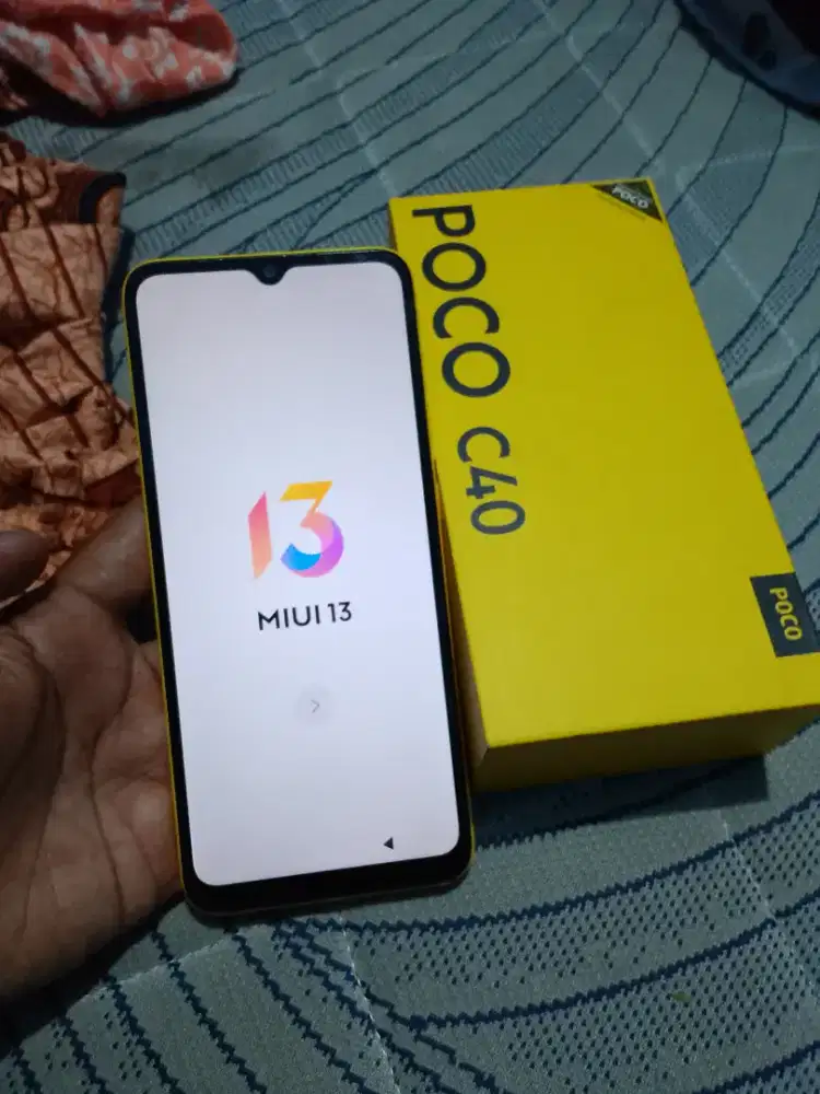 Jual hp Poco C40  jaringan 4G LTE ram 4/64GB camera bangus