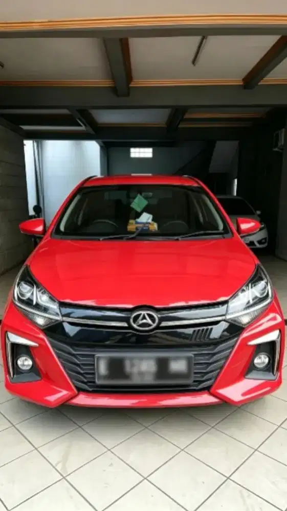 Jual Daihatsu Ayla 1.0 M MT 2022 Low KM 34.981 Km Manual Siap Pakai