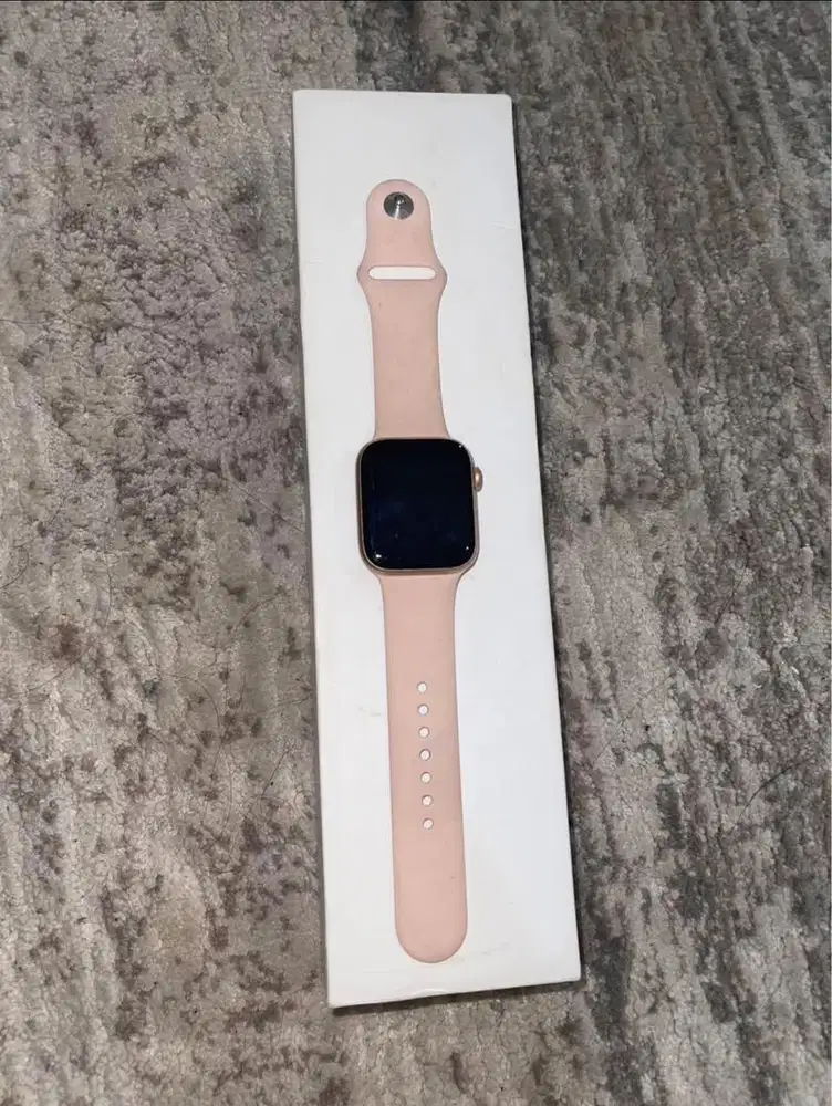 Apple i watch series 6 44 mm