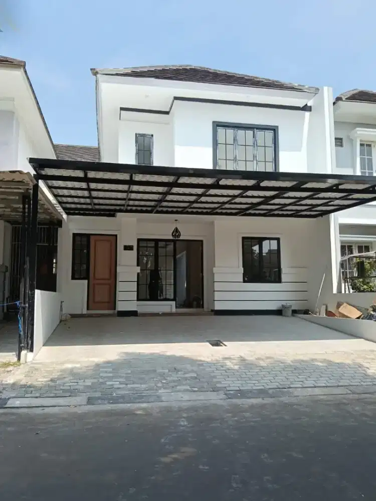 Rumah Second Rasa Brand New di Kota Wisata Cibubur