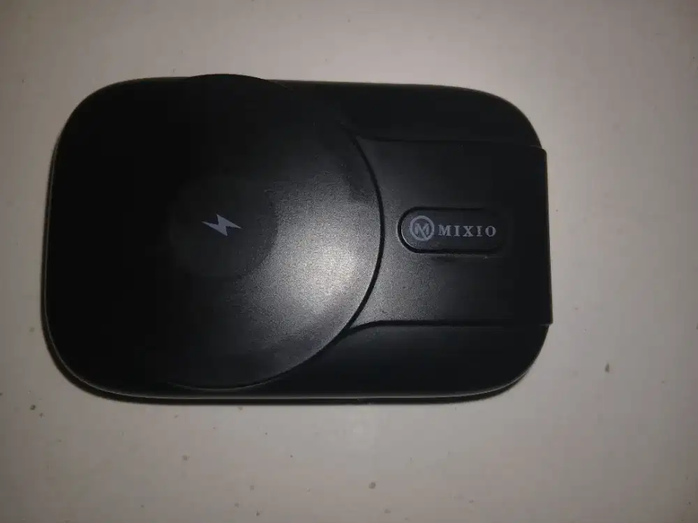 Power bank wireless magnetik MIXIO seri MP-11