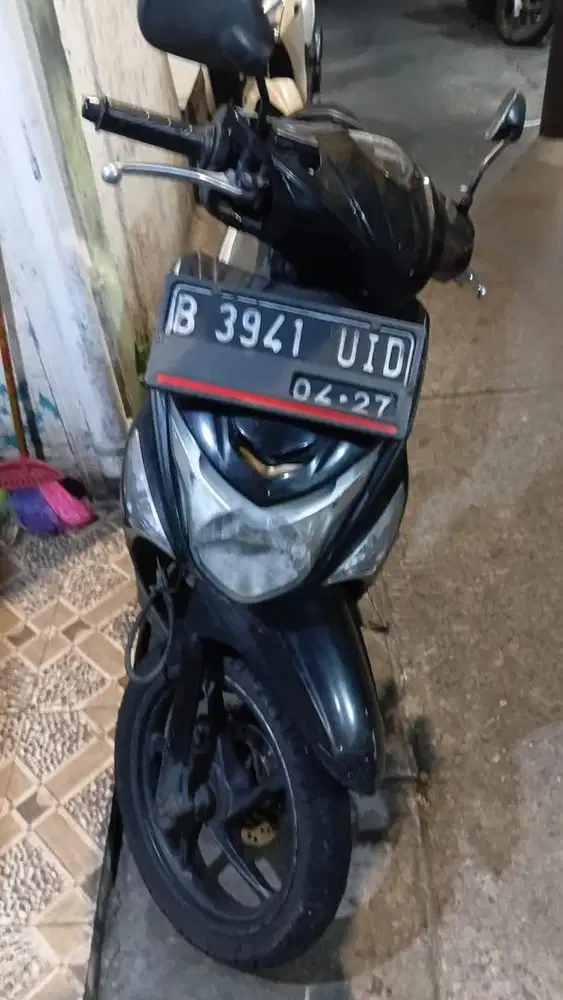 Motor honda beat pop 2015