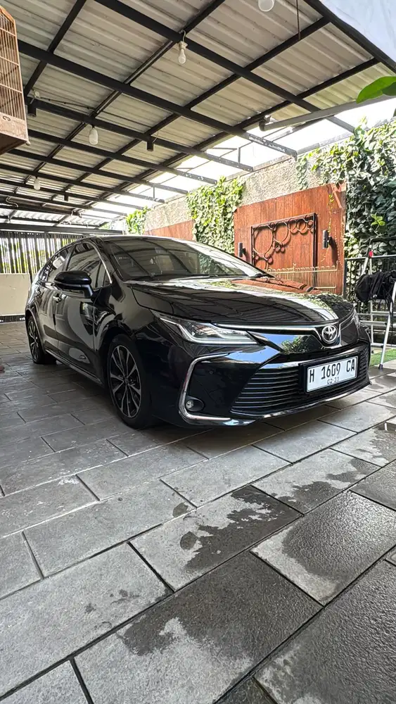 Altis V 1.8 automatic