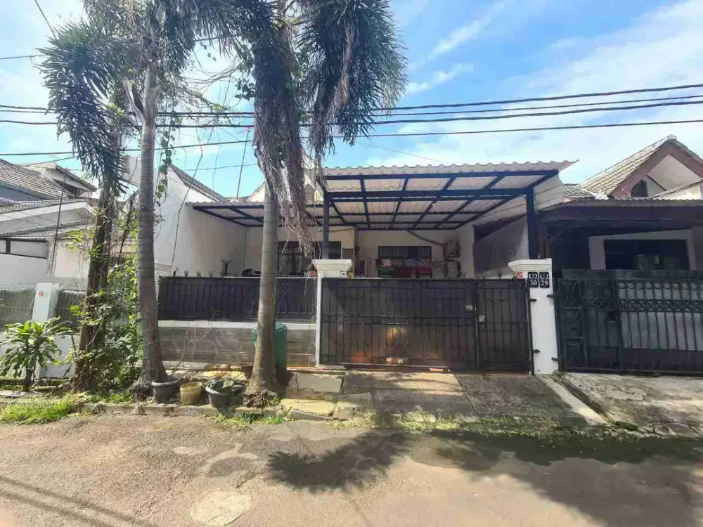 hunian nyaman dijual cepat lokasi strategis di kencana loka GLB133