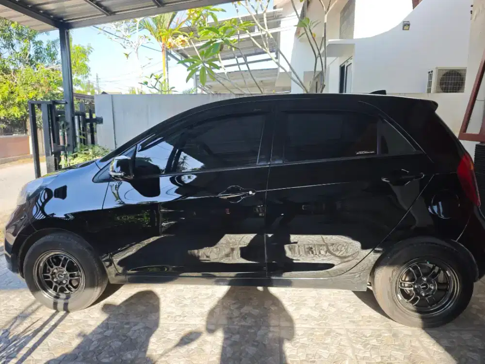 KIA PICANTO SE 1.2 Matic 2012 Hitam – Terawat, Siap Pakai!