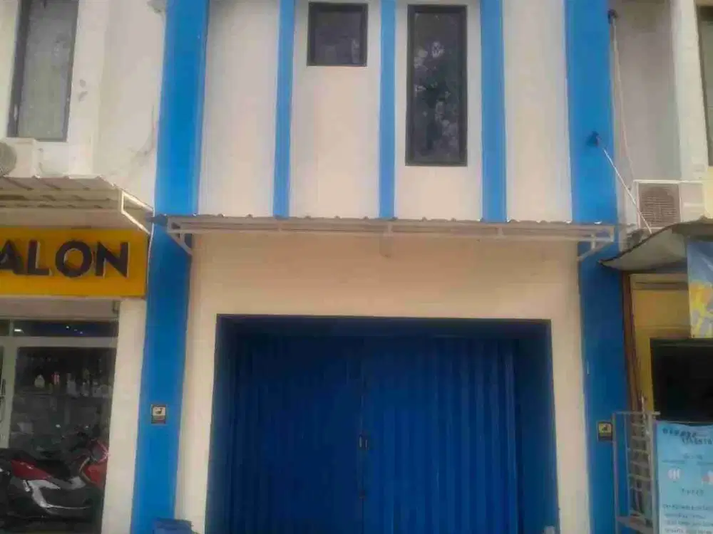Disewa Cepat Ruko Siap Pakai Baru Dirapihkan di Taman Royal 3 Tangerang