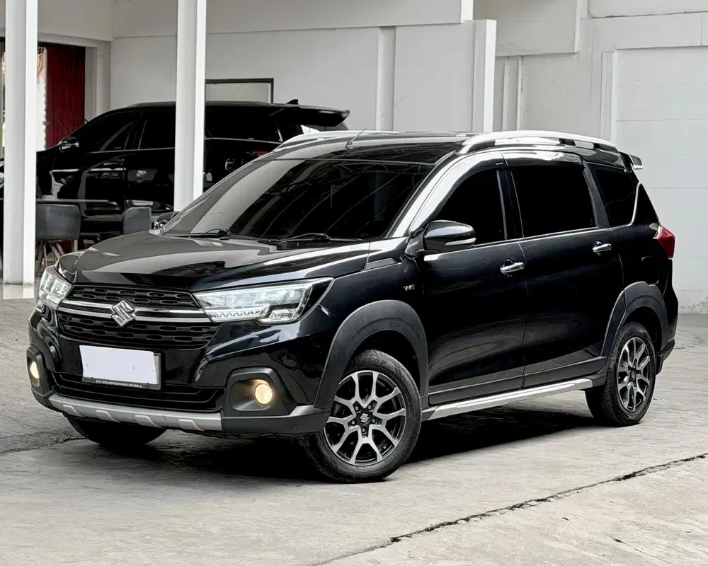 LOW KM PAJAK PANJANG Suzuki XL7 Alpha Sport AT 2022 Istimewa Conds