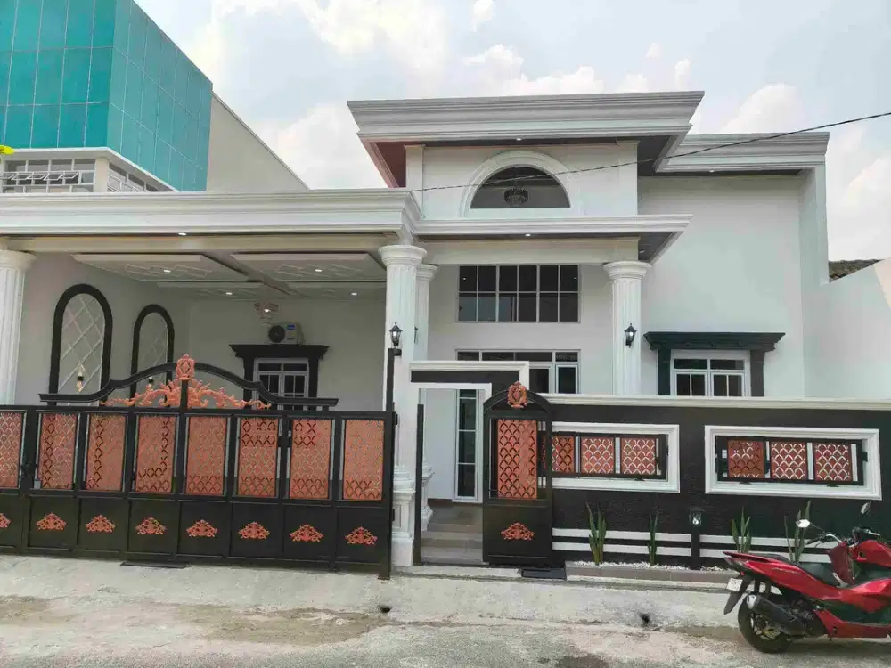 Dijual rumah modern kekinian di Citra Indah City