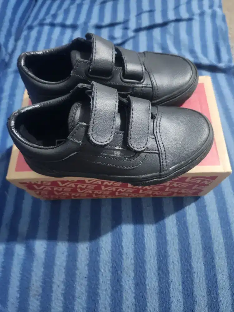 Jual sepatu vans anak original