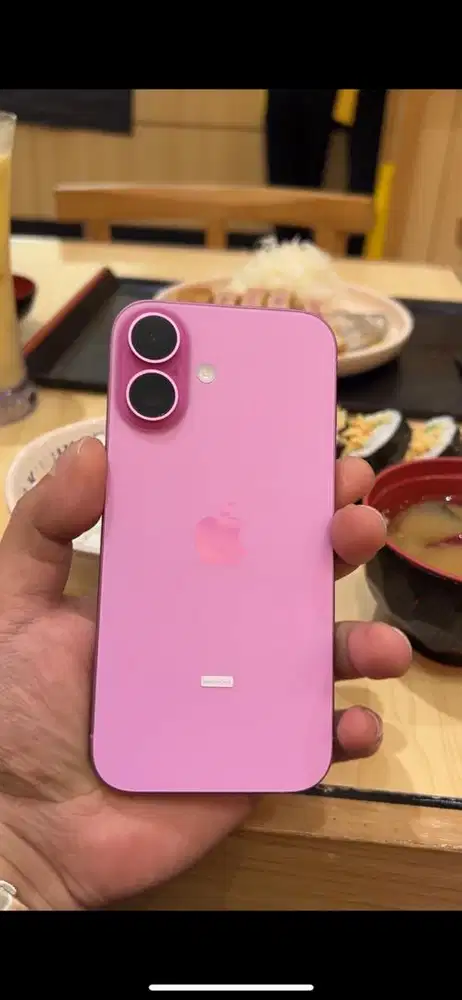 Iphone 16 like new 128gb