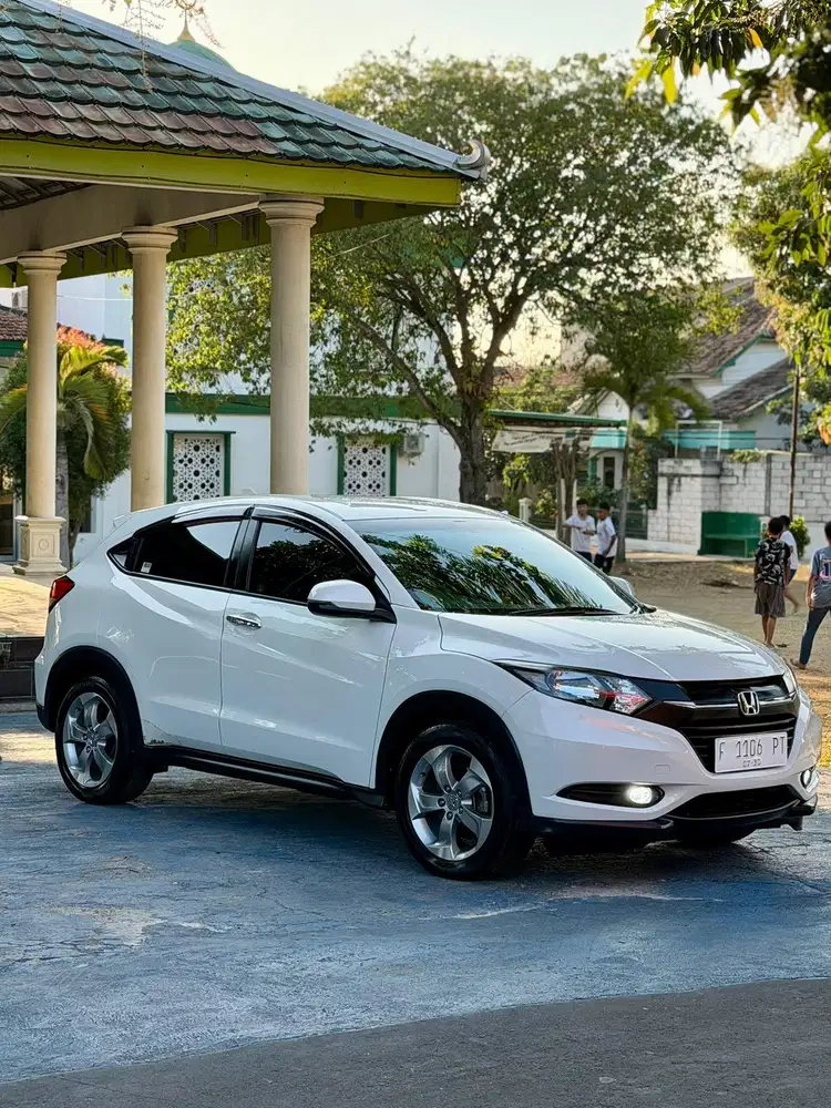 HRV 1.5 E CVT 2017 Automatic KM 80rb Istimewa
