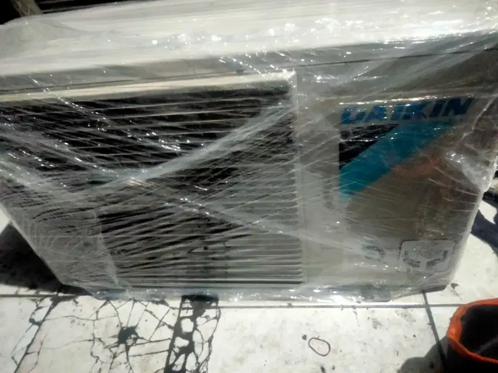 AC Daikin 1 pk outdoor R32 normal