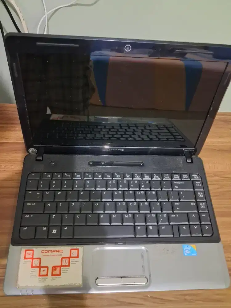 Dijual Laptop Compaq Presario CQ35