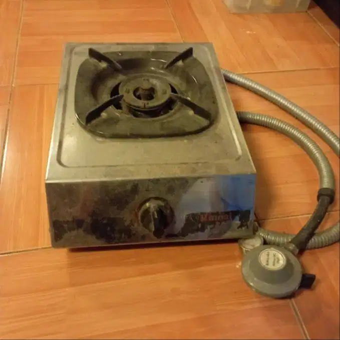 Kompor 1 Tungku + 2 Regulator & Selang