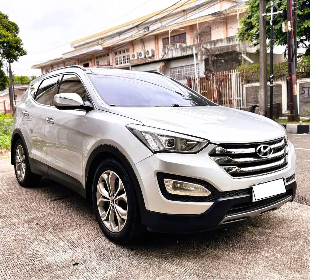 Hyundai Santa Fe CRDI Diesel 2013, bukan Fortuner, Avanza, atau Pajero
