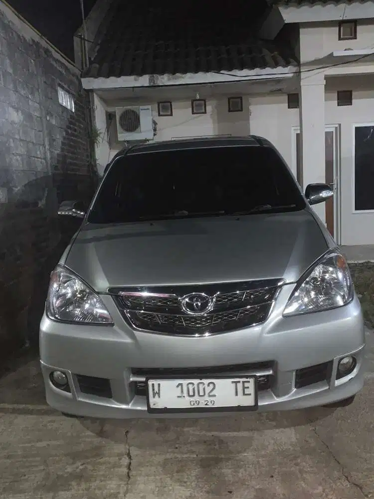 Toyota Avanza 2010 Bensin