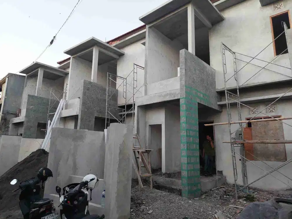 Hunian Baru 2Lt Strategis Dekat Utama di Penamparan Gatsu Barat Jl5mtr