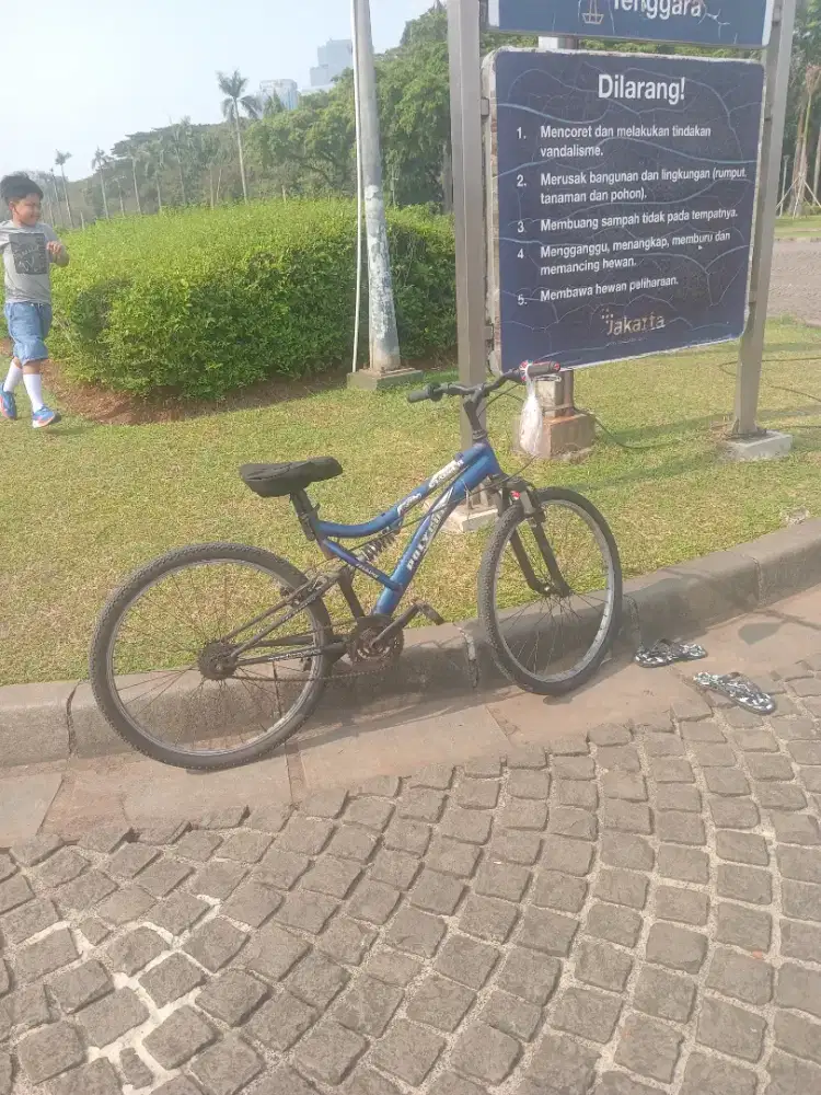 Sepeda polygon uk 26 siap pakai