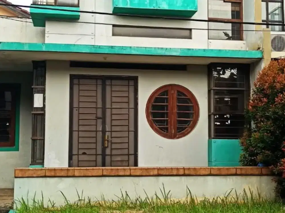 Harga Miring! Rumah 2 Lantai SHM Taman Kyoto Karawaci