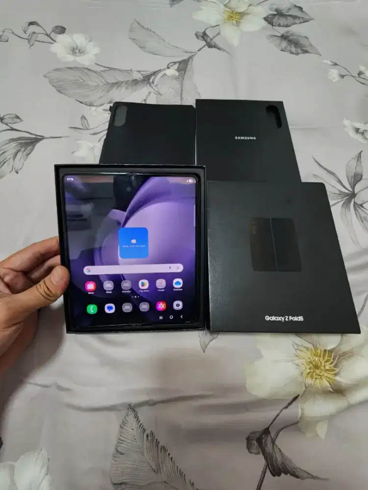 Samsung Z FOLD 5 RAM 12/256GB