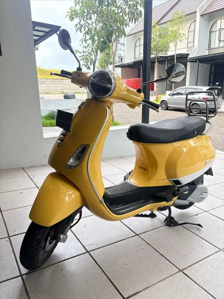 Vespa LX 125 Iget Facelift (led) + bonus paket Upgrade Ring 11