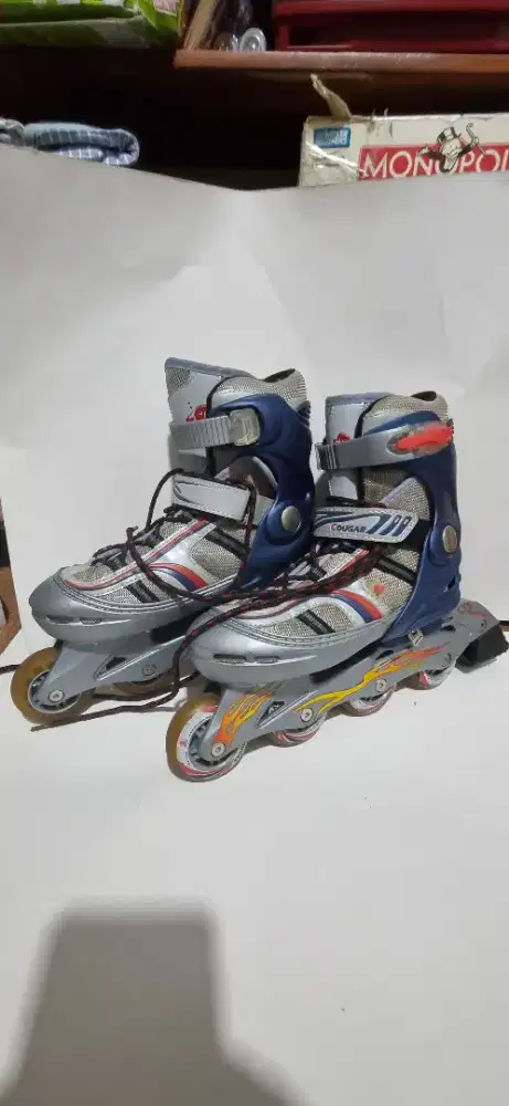 Cougar sepatu roda in line skate inline skates