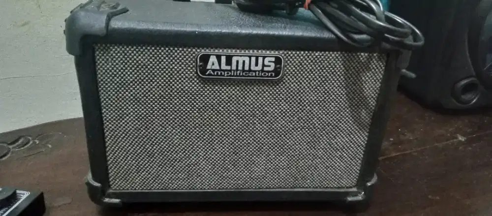 Amply Gitar mantap