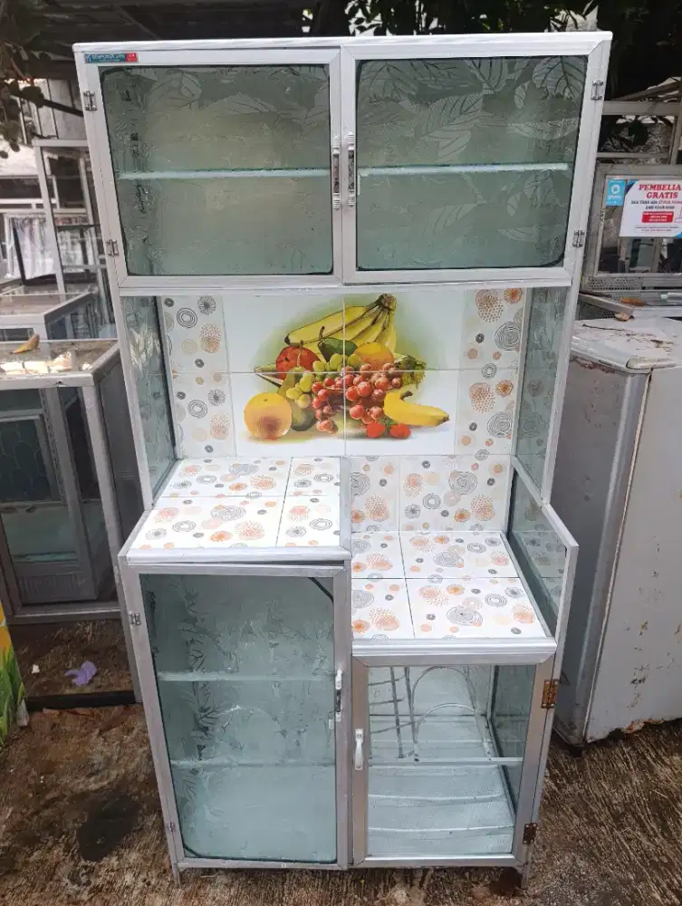 Jual Rak piring second, kondisi cukup baik,Lok Pamulang barat, Tangsel