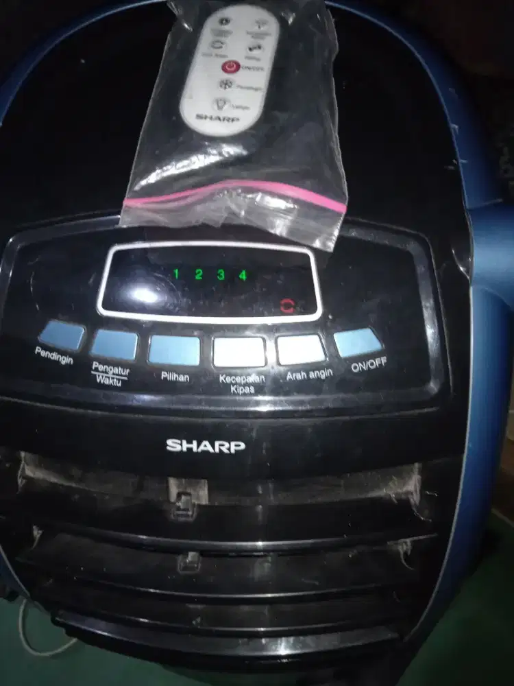Fan cool Sharp + remot lengkap