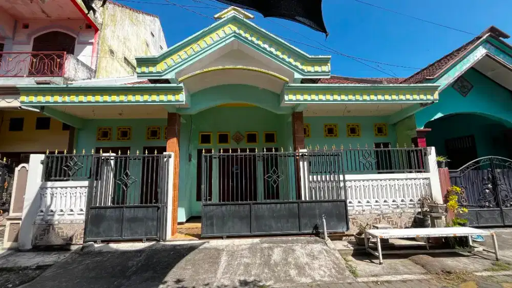 Dijual rumah pribadi di perumahan puri permata tulungagung