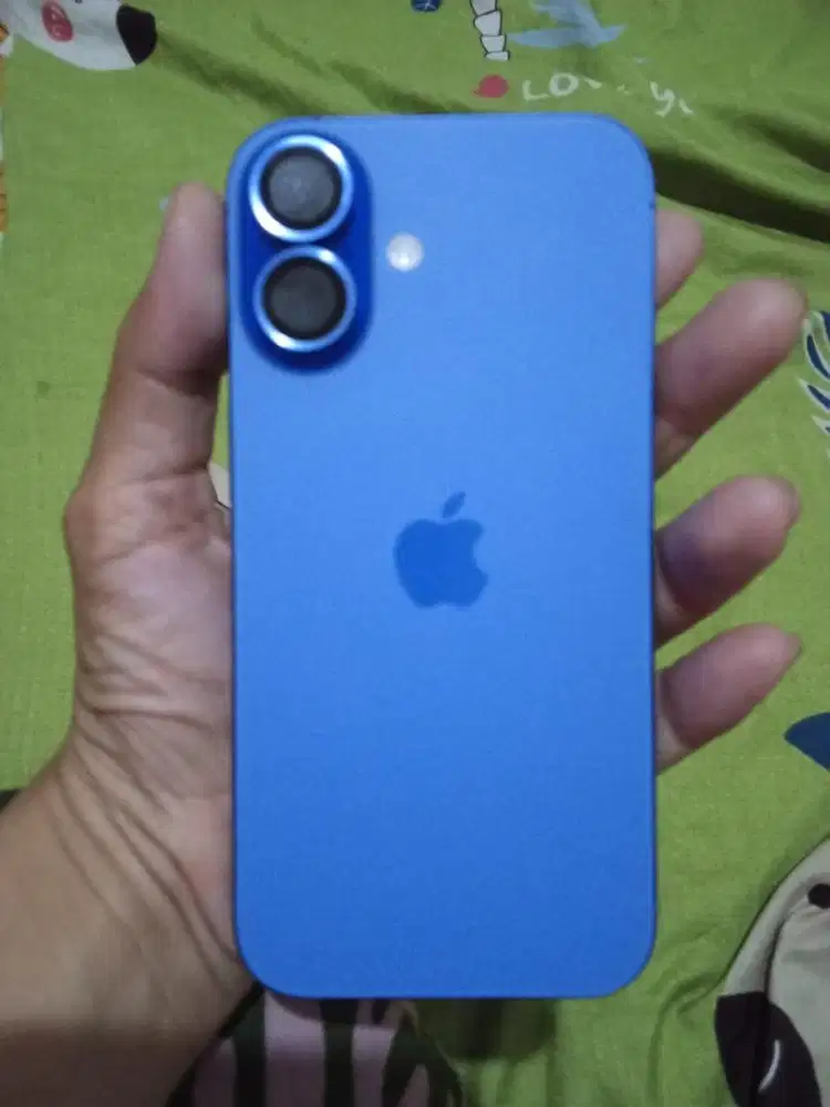 dijual iphone 16 basic ultramarine