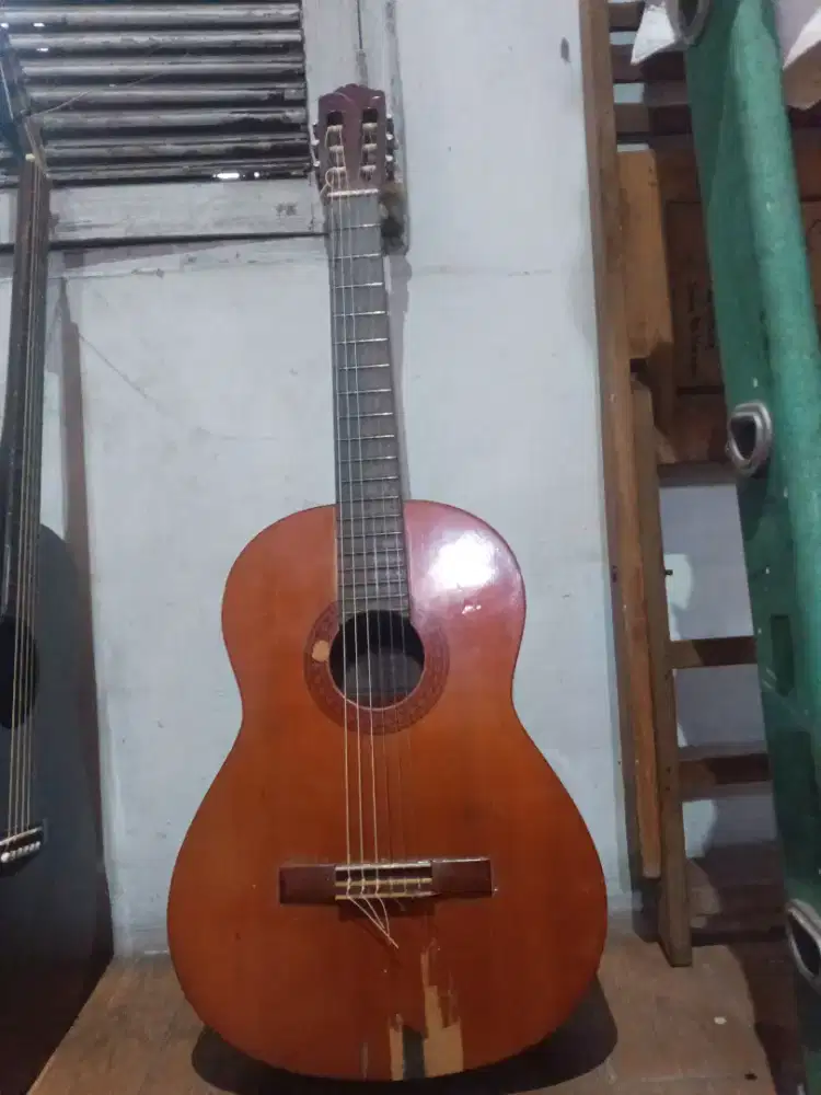 Gitar Yamaha classic C-330
