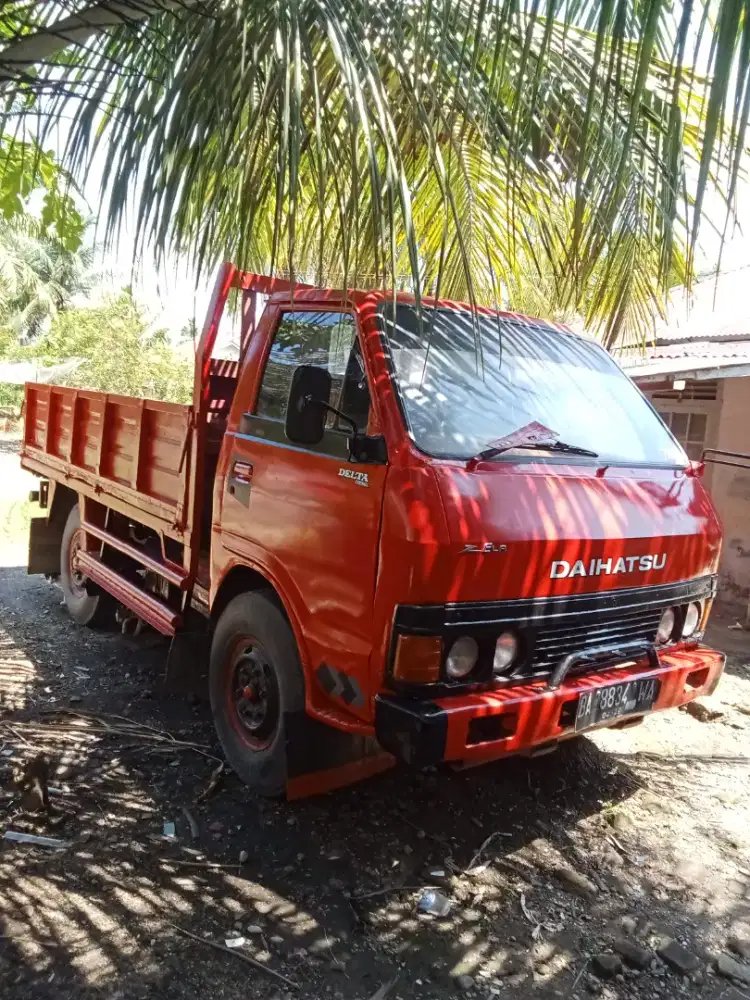 Daihatsu delta Th 88
